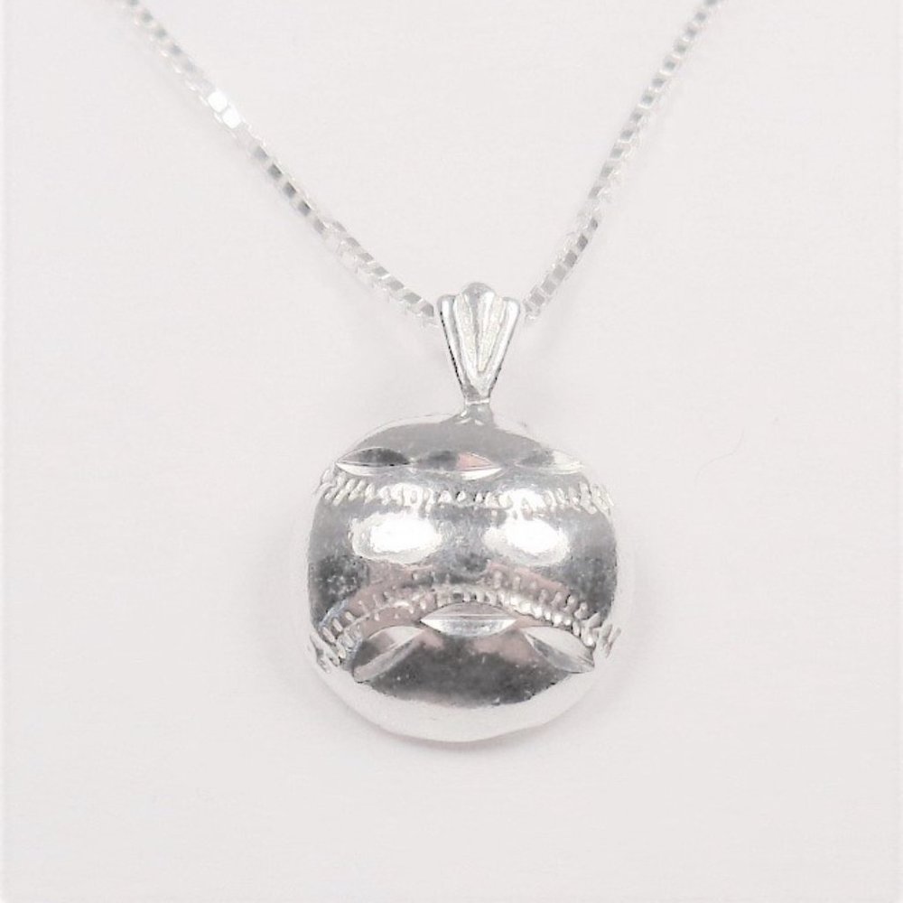 .925 SS BASEBALL SOFTBALL GAME BALL NECKLACE